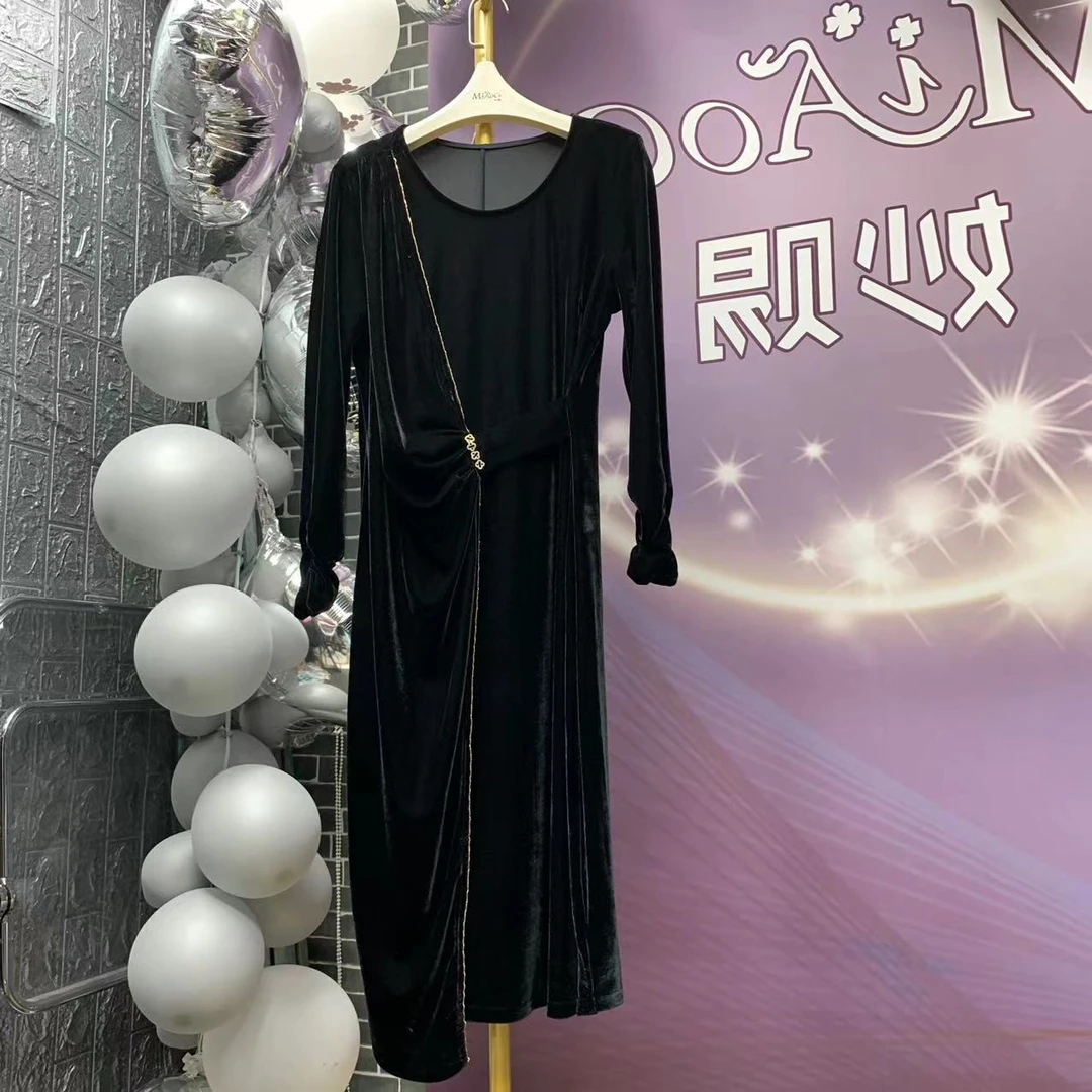 630 新品时尚腰间创意丝绒连衣裙