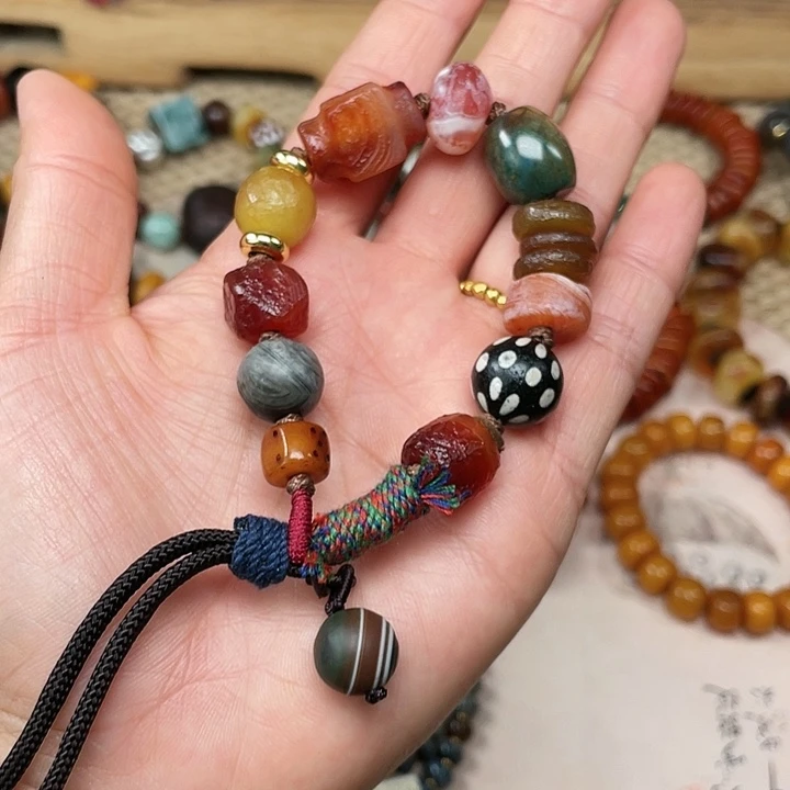 玛瑙/玉髓手串未镶嵌