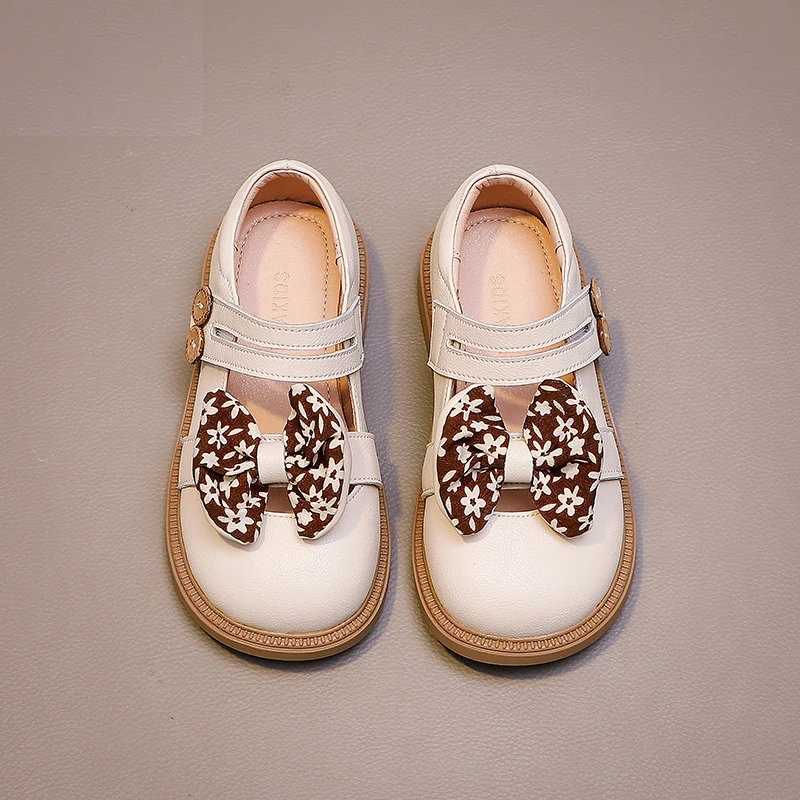 女童鞋公主鞋2024春季新款软底女童皮鞋儿童单鞋春款411035
