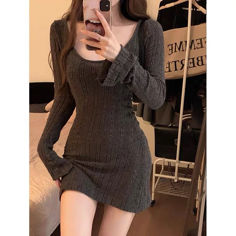 梨形身材露肩复古连衣裙女纯欲修身辣妹包臀裙子收腰显瘦性感短裙