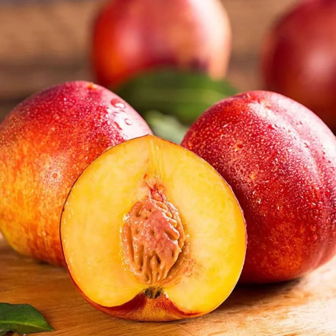 黄肉油桃3/4.5斤新鲜水果当季红油桃时令黄心香甜桃子多仓发货