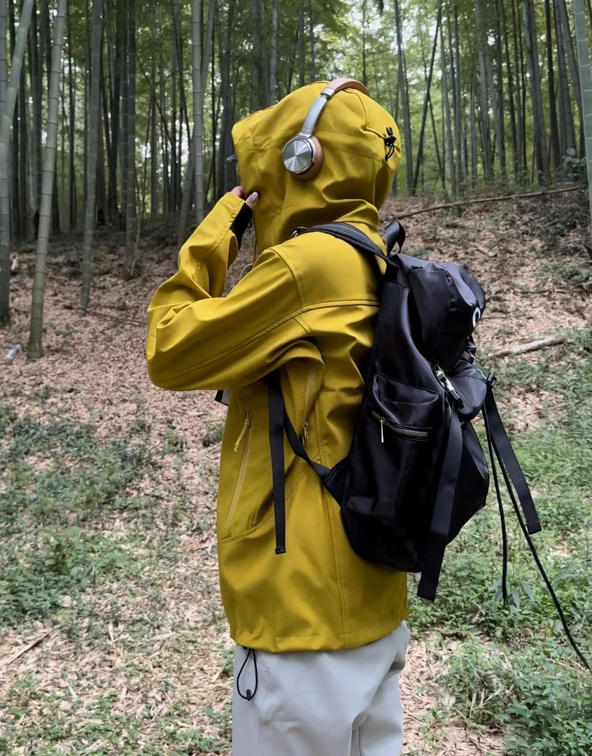 【内里网眼】LT系列户外机能软壳冲锋衣连帽户外休闲运动夹克情侣