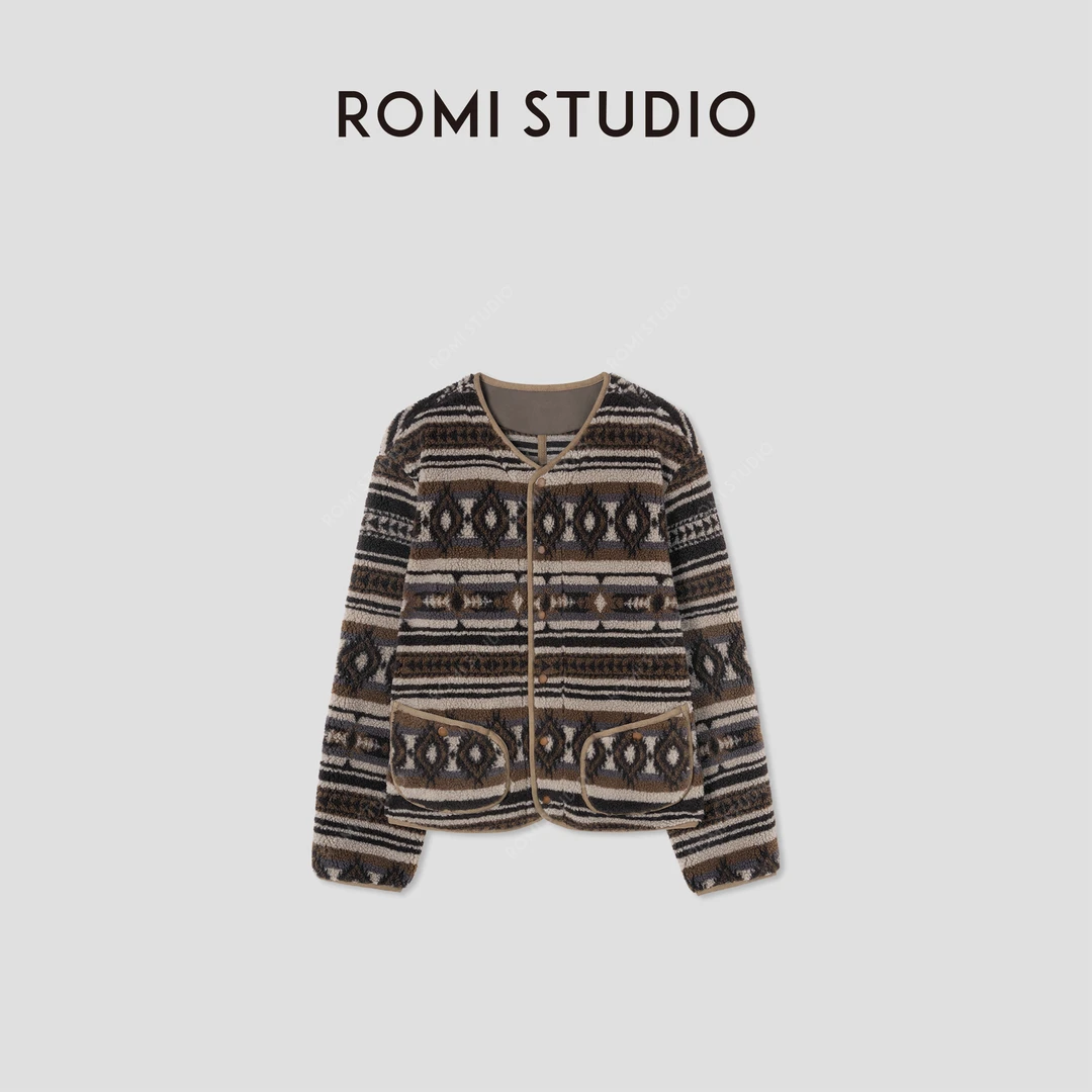 ROMI STUDIO“冬日松弛”绵羊毛摇粒绒费尔岛V领外套 RW24AW90197
