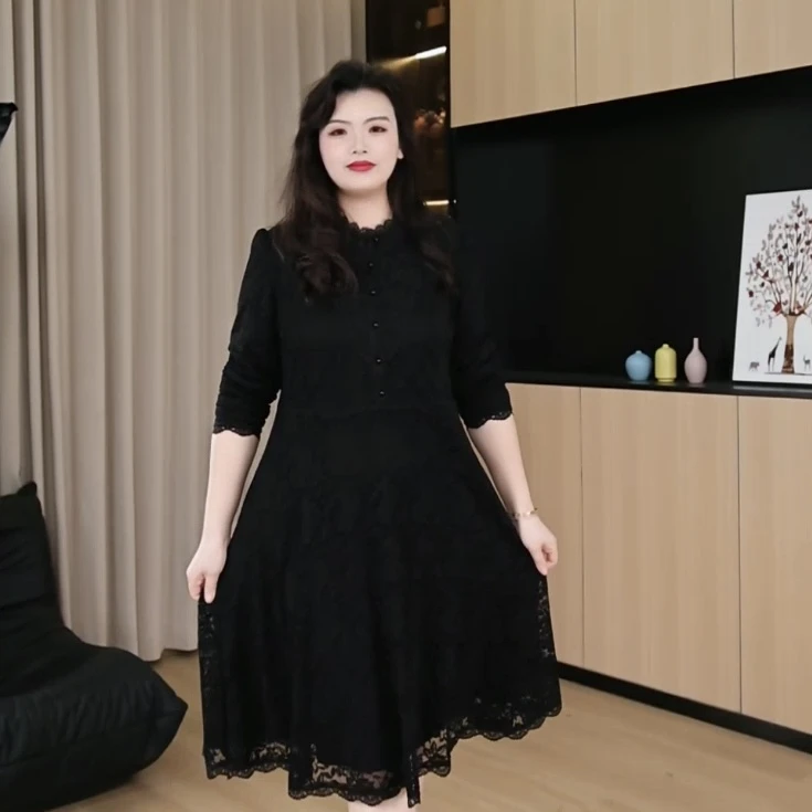 【加绒】胖依依大码女装时尚百搭气质加绒显瘦蕾丝连衣裙ZB2310