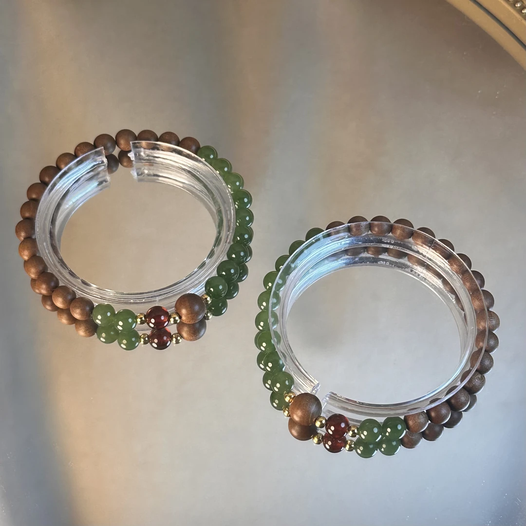 【柏林花事】DM0460和田玉老山檀石榴石925银手链多样性发一