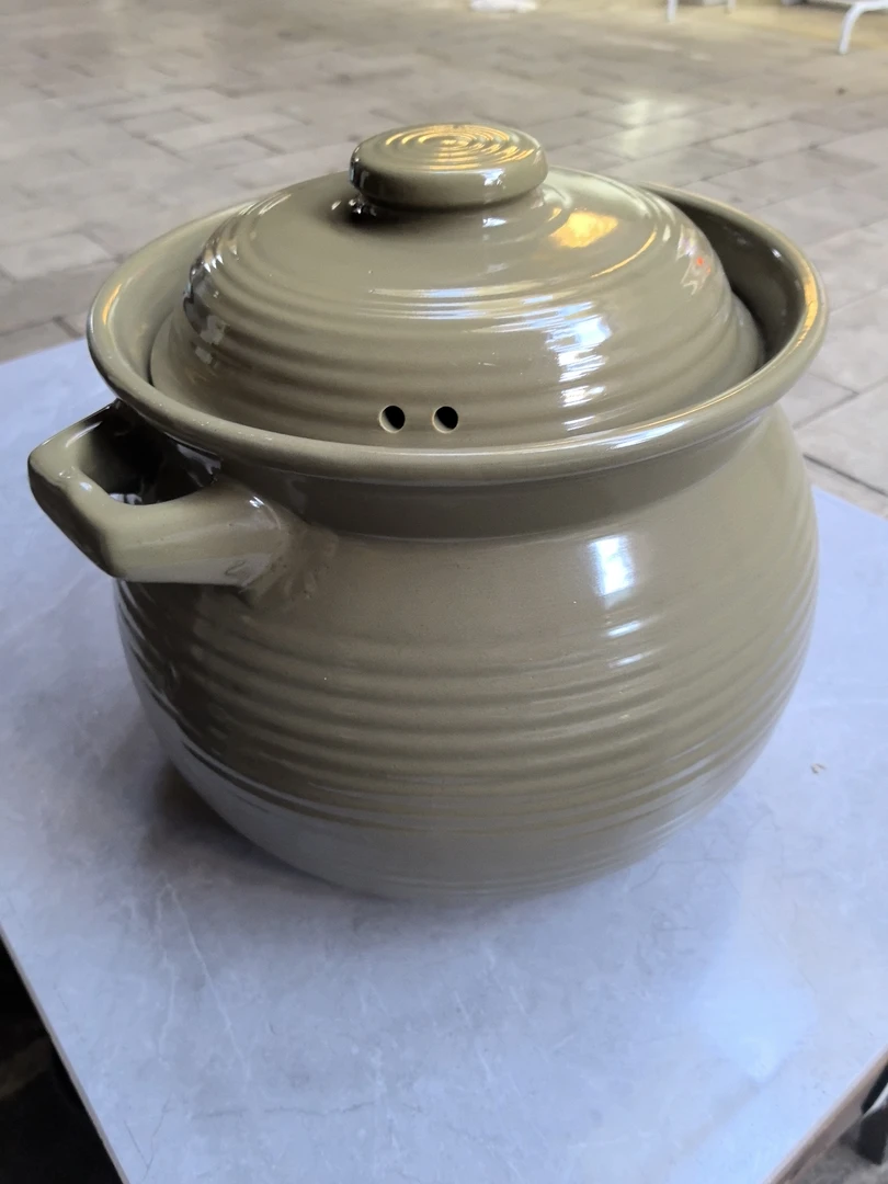 土陶砂锅，水容量10L左右