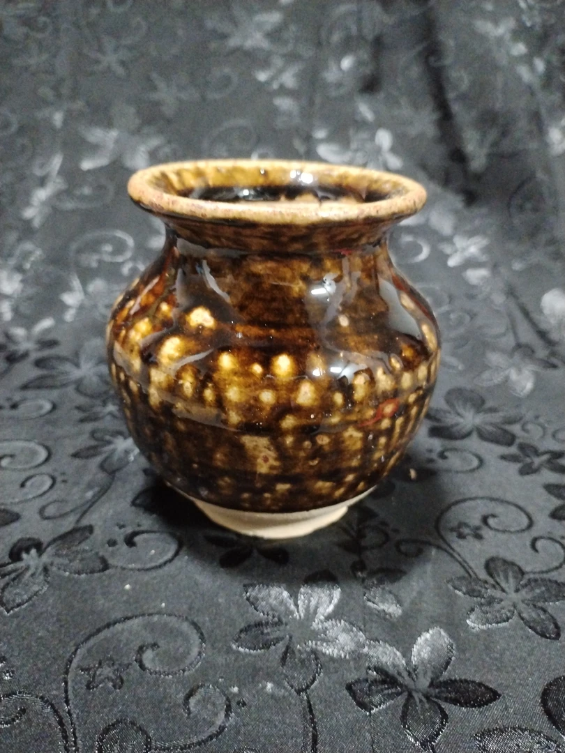 纯手工纯土陶小罐罐，高10公分左右口径8公分左右