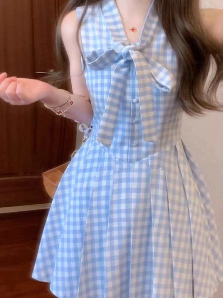 2024新款蓝色无袖挂脖格子连衣裙小个子夏季女装法式甜妹穿搭短裙