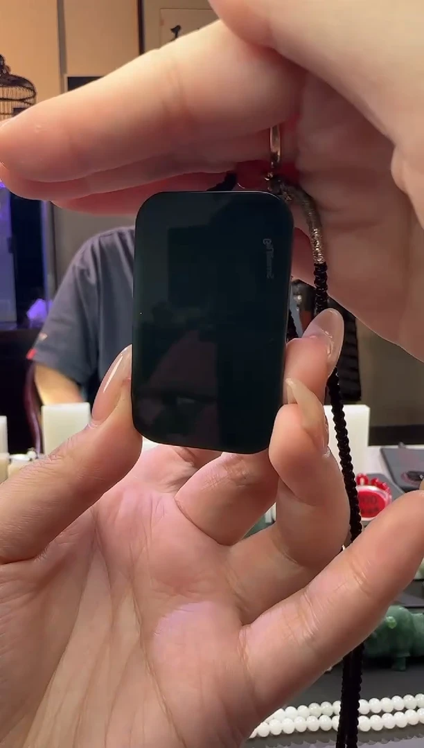 【闪购商品】和田玉青玉无事牌未镶嵌吊坠