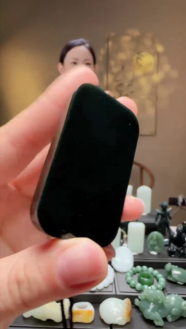 【闪购商品】和田玉青玉无事牌未镶嵌吊坠