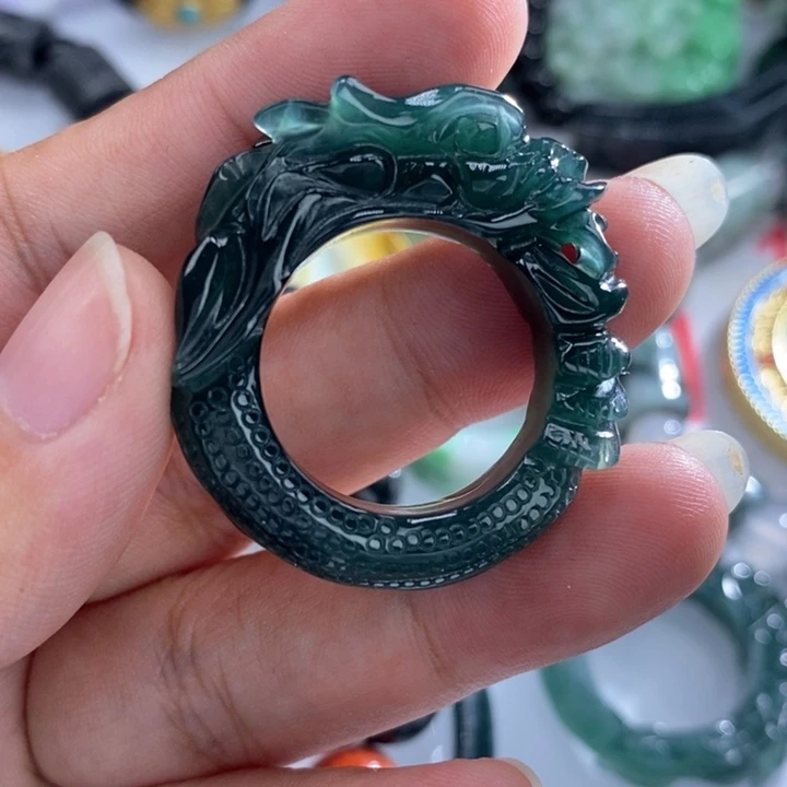 翡翠颈饰未镶嵌保真天然A货翡翠