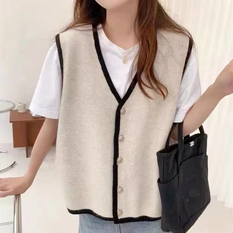 拼色小香风针织马甲女春秋叠穿宽松外搭毛衣开衫遮肉显瘦背心坎肩