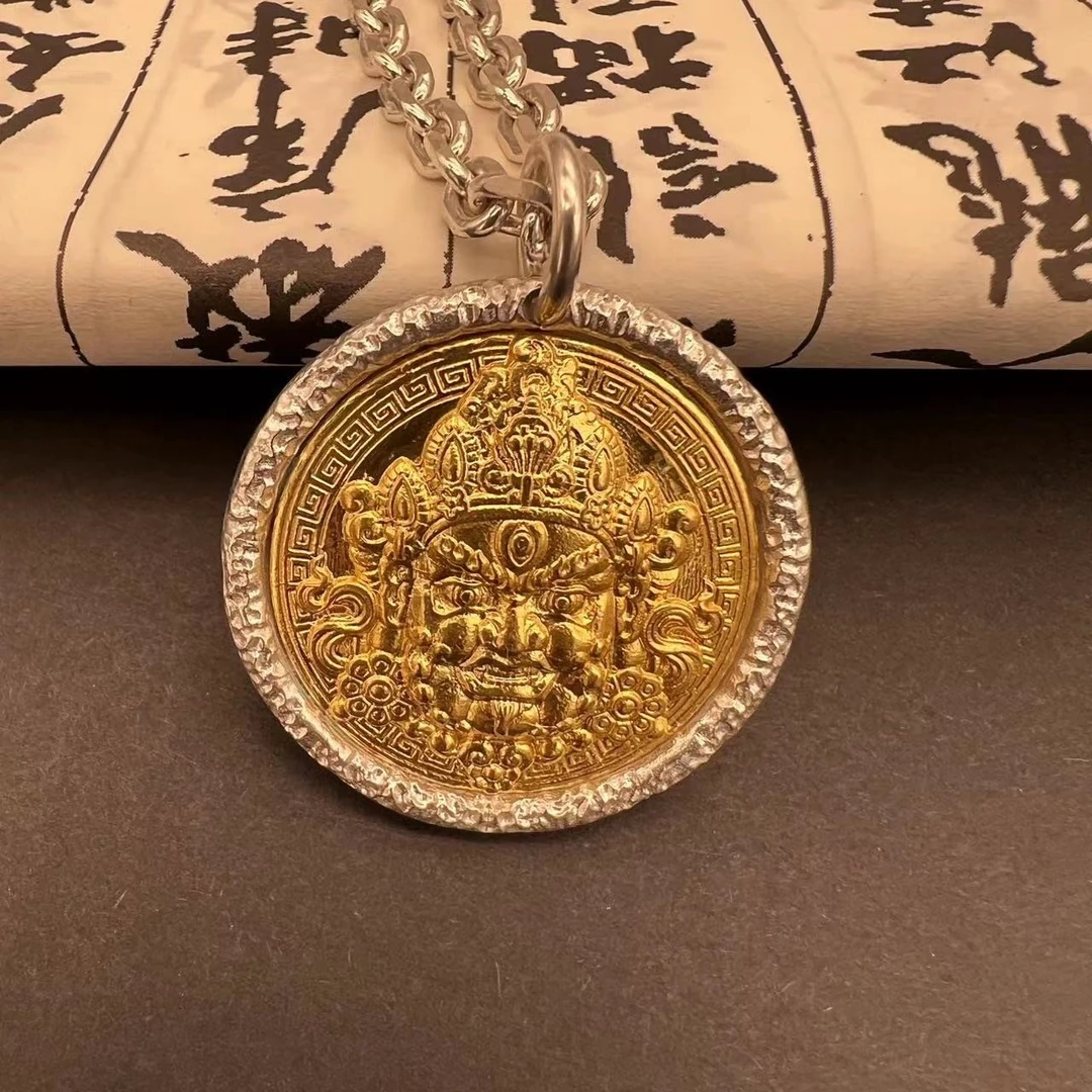 足银银制品 纯银黄财神吊坠中古银饰手工金色挂坠素款时尚经典