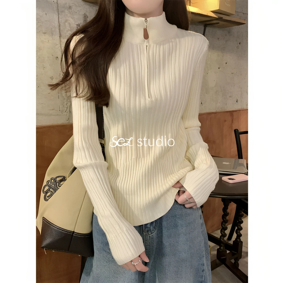 秋冬韩版气质拉链领坑条显瘦时尚百搭针织内搭长袖毛衣上衣