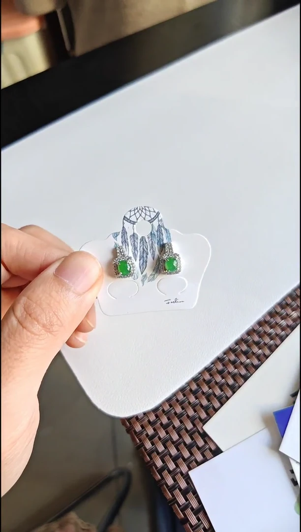 【闪购商品】翡翠耳饰银S925镶嵌翡翠耳饰S925银镶嵌