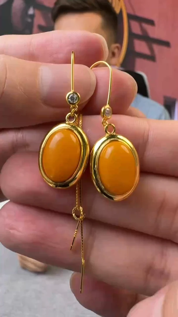 【闪购商品】琥珀耳饰银S925镶嵌137多样性