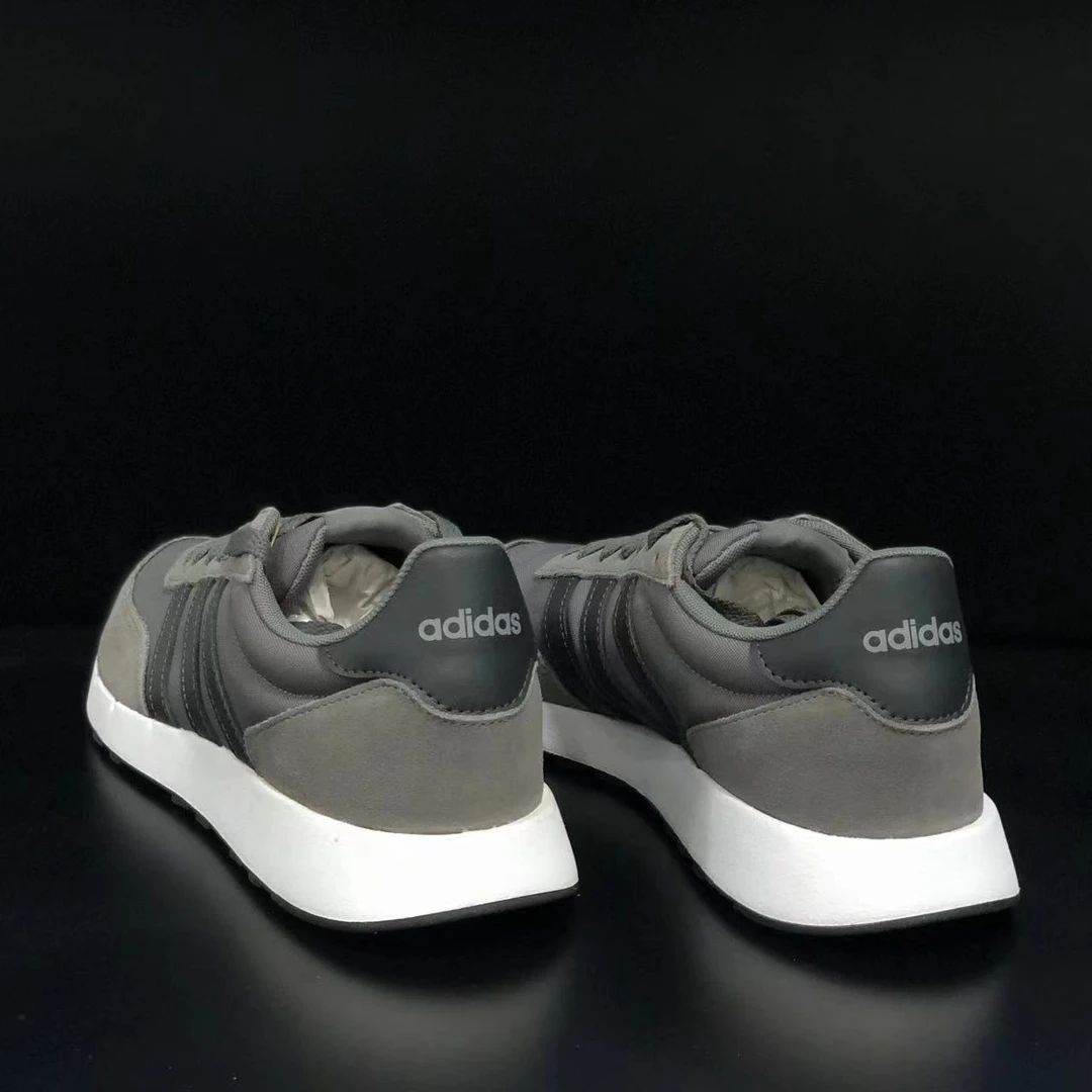 Adidas/阿迪达斯RUN新款春秋男鞋跑步鞋运动休闲鞋GX1740舒适百搭