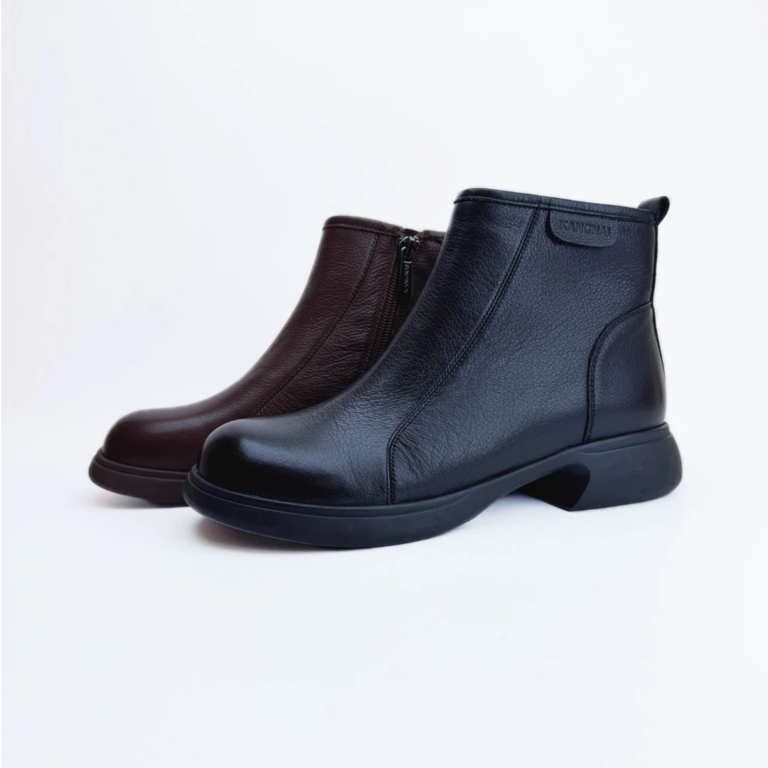 KANGNAI/康奈11138105真牛皮圆头舒适平底加绒冬季保暖女时装靴