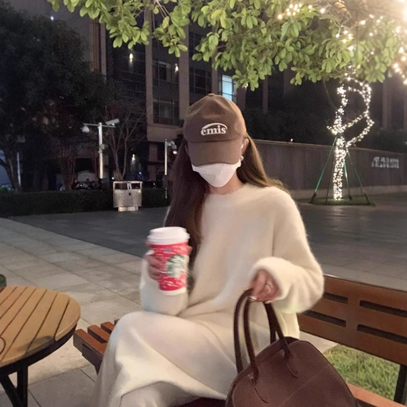 温柔风软糯白色仿水貂绒圆领毛衣女秋冬奶fufu宽松慵懒针织衫上衣