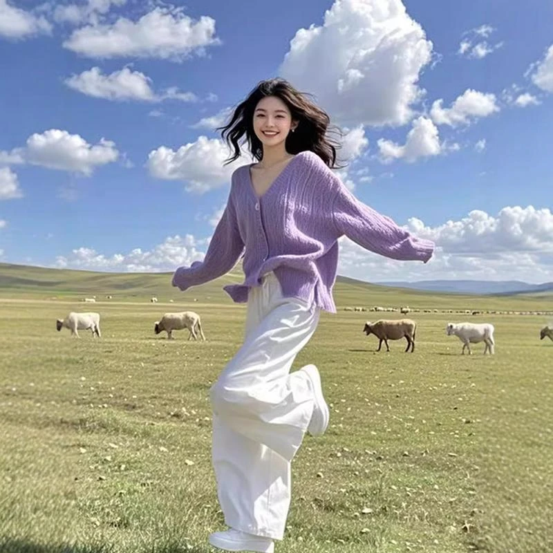 香芋紫色v领针织开衫女秋冬2024新款慵懒风软糯毛衣外套气质上衣