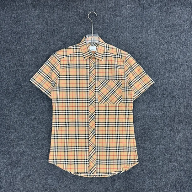 Burberry巴宝莉/经典细格纹短袖体恤/99新/尺码XS/公价7K