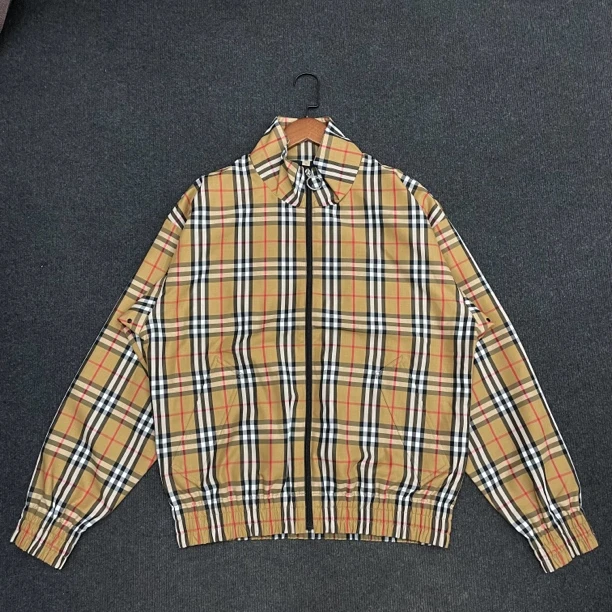 Burberry巴宝莉/经典格纹圆环拉链夹克/9.9新/尺码50/公价8K
