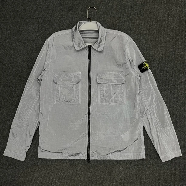 Stone Island石头岛/黑标Logo灰紫冲锋衣外套/99新/尺码L/公价5K