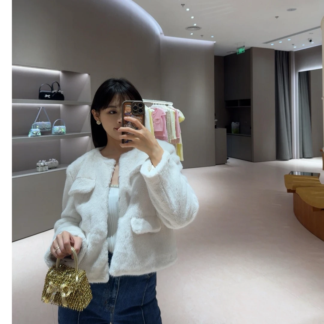 （珊珊家）原原单单秋冬纯白色气质小香风环保毛外套上衣