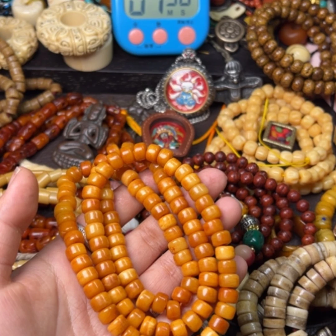 【闪购商品】琉璃颈饰三****)