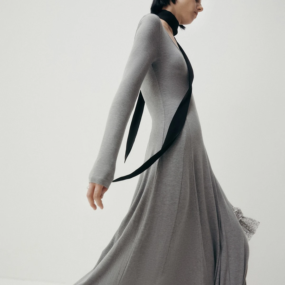 ZHOUMI 设计感高弹两穿修身显瘦针织连衣裙 ZS30018