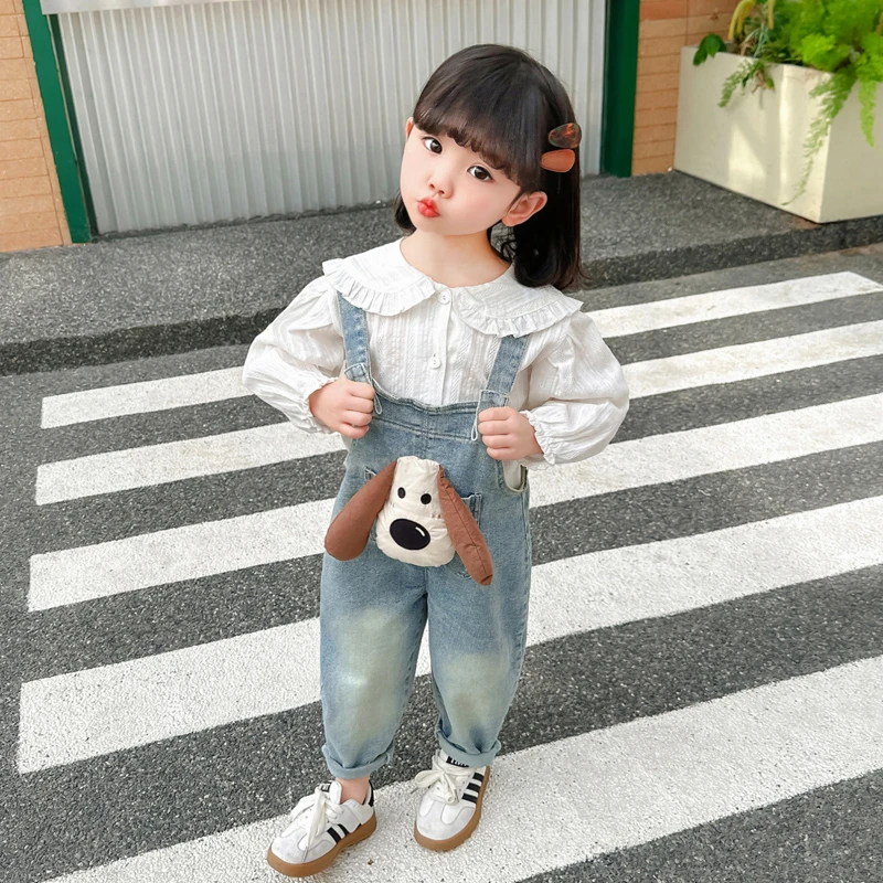 女宝宝牛仔裤背带裤春秋2024新款潮女童婴儿春装洋气小童儿童裤子