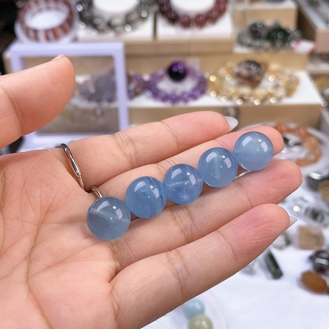 水晶颈饰未镶嵌，