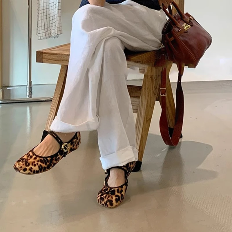 马毛百搭豹纹动物真皮分趾鞋设计感女单鞋软底浅口平底鞋大码女鞋