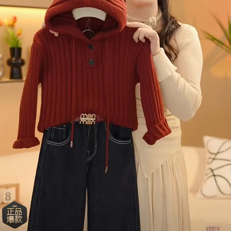 女童毛衣秋冬装2024新款洋气儿童时髦冬季外穿大童连帽针织衫上衣