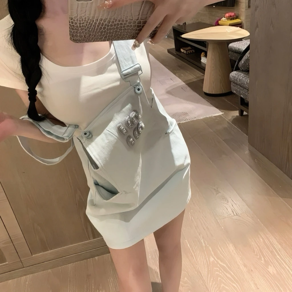 2024上新宽松天蓝背带连衣裙显瘦蓝色高腰夏季星星设计感百搭少女