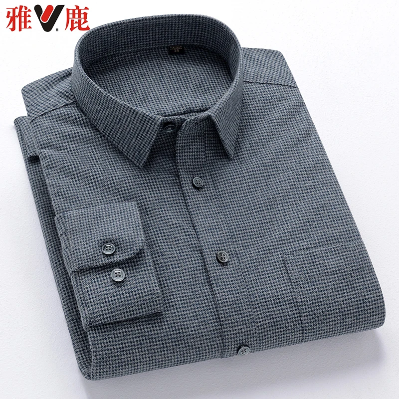 雅鹿春季全棉磨毛长袖衬衫男士黑色小格时尚休闲爸爸装纯棉打底衫