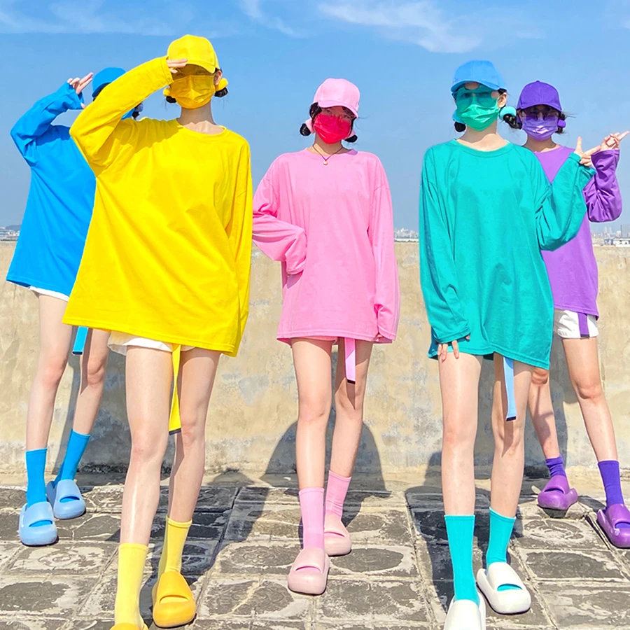 秋季出游穿搭团体闺蜜装姐妹装宽松圆领长袖纯棉纯色多巴胺t恤女