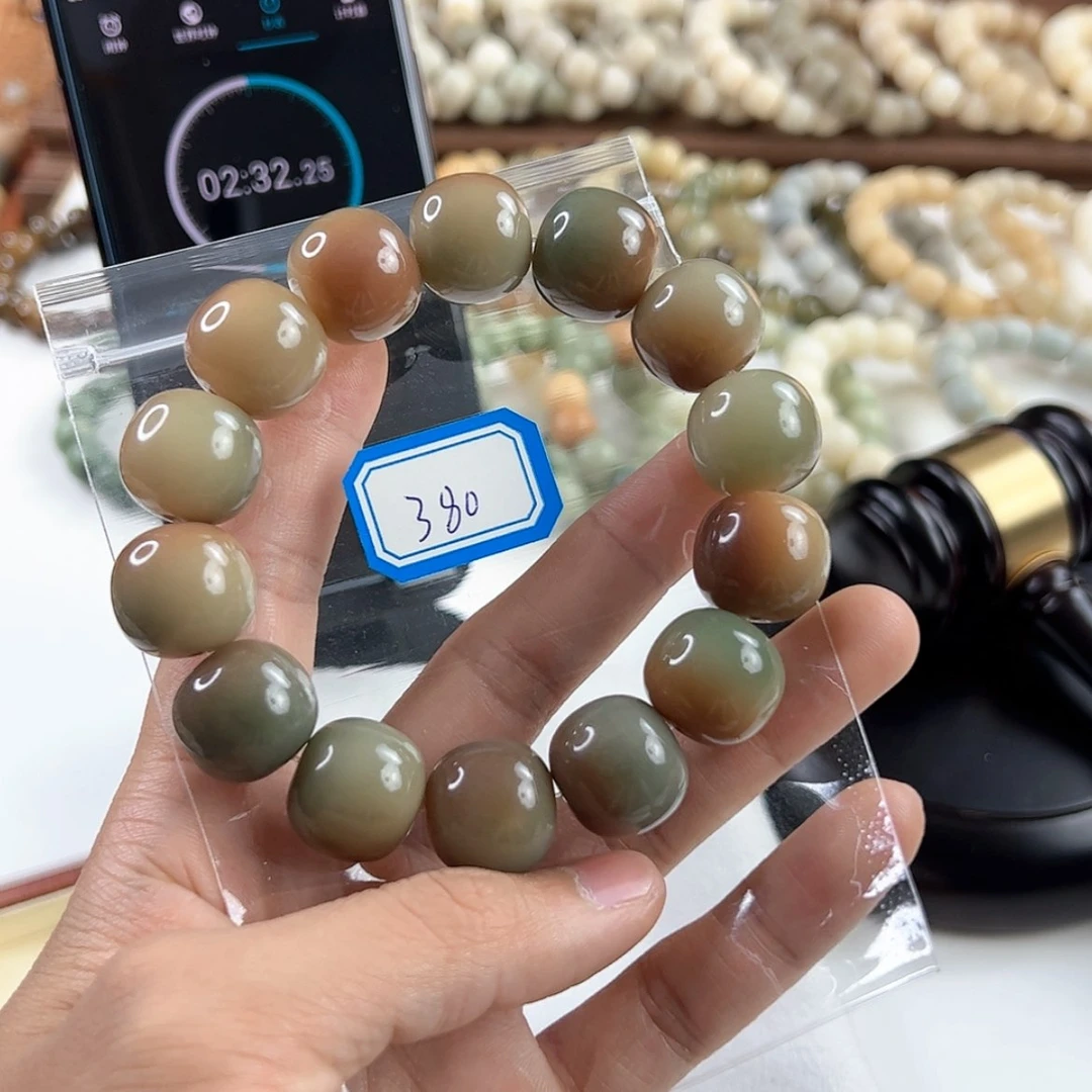 【闪购商品】菩提根/象牙果手串小*编号380
