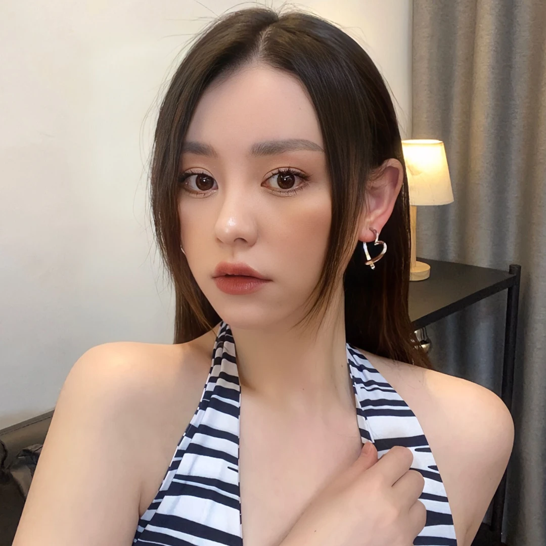 合金耳饰 镂空爱心耳环法式复古小众高级感后挂式耳钉金银色银针