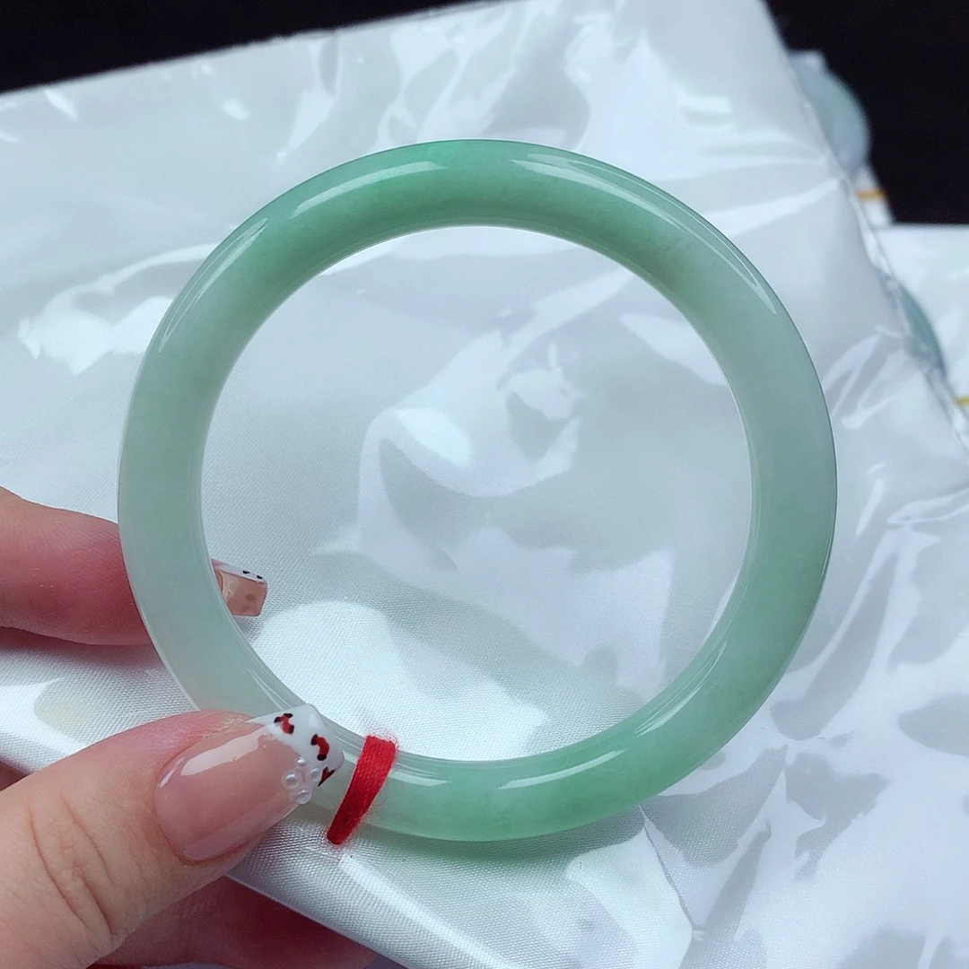【闪购商品】翡翠手镯未镶嵌翡翠88