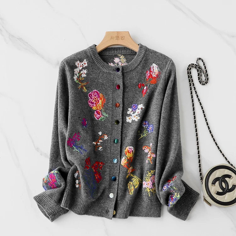 花开富贵！重工定位刺绣 针织开衫毛衣外套女冬新