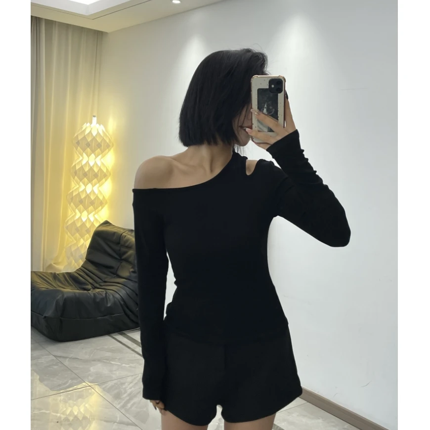 斜肩不规则小心机打底上衣 长袖T恤 百搭显瘦