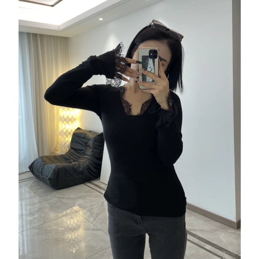 蕾丝打底修身长袖 秋冬百搭显瘦