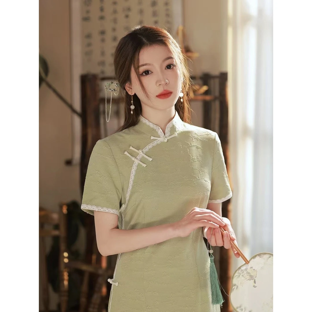 特价！律动莫兰迪绿色改良旗袍夏季少女年轻日常新中式收腰显瘦