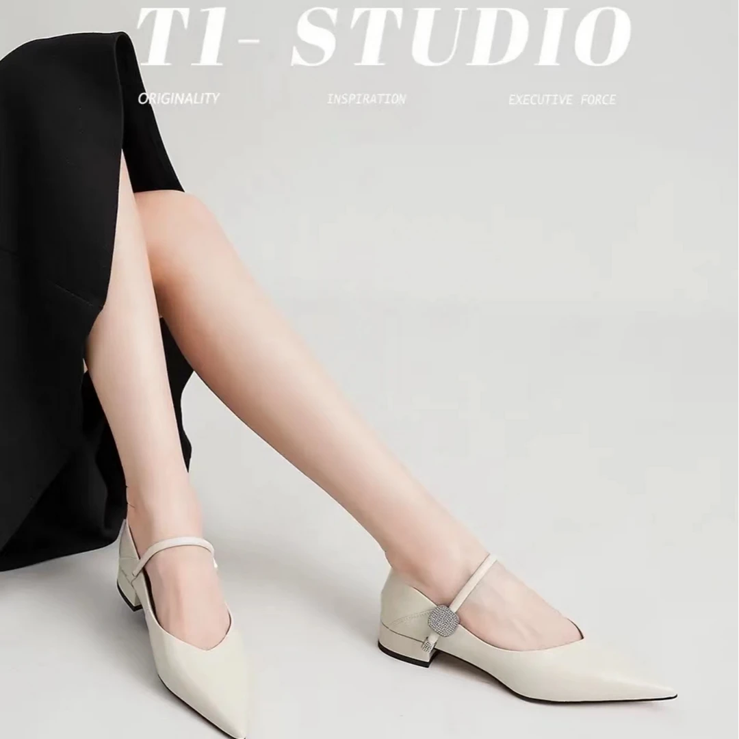 加诺小店女士断码平跟女鞋非图片款