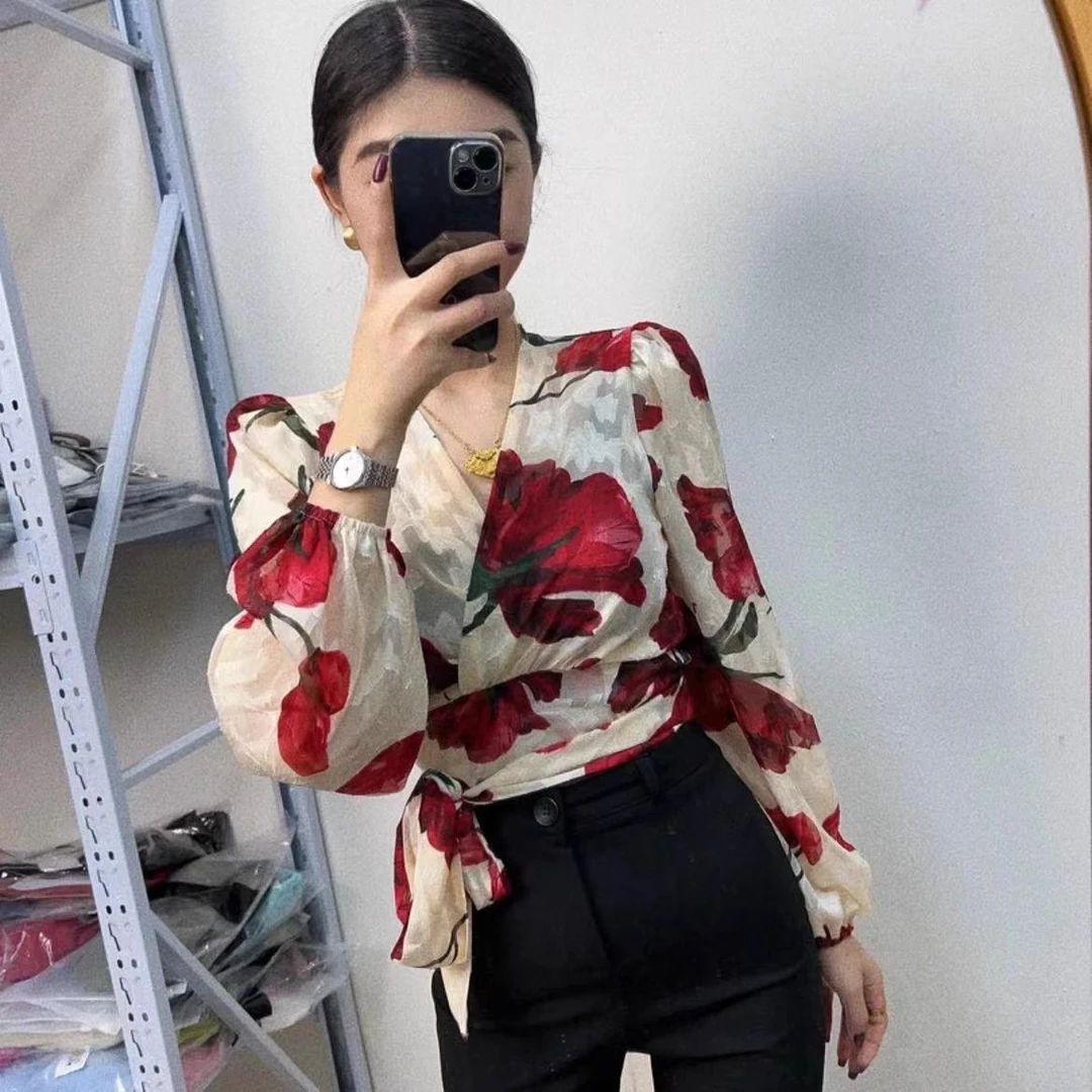 韩版纯色V领小清新设计感荷叶边短款衬衫上衣女2024夏季新款