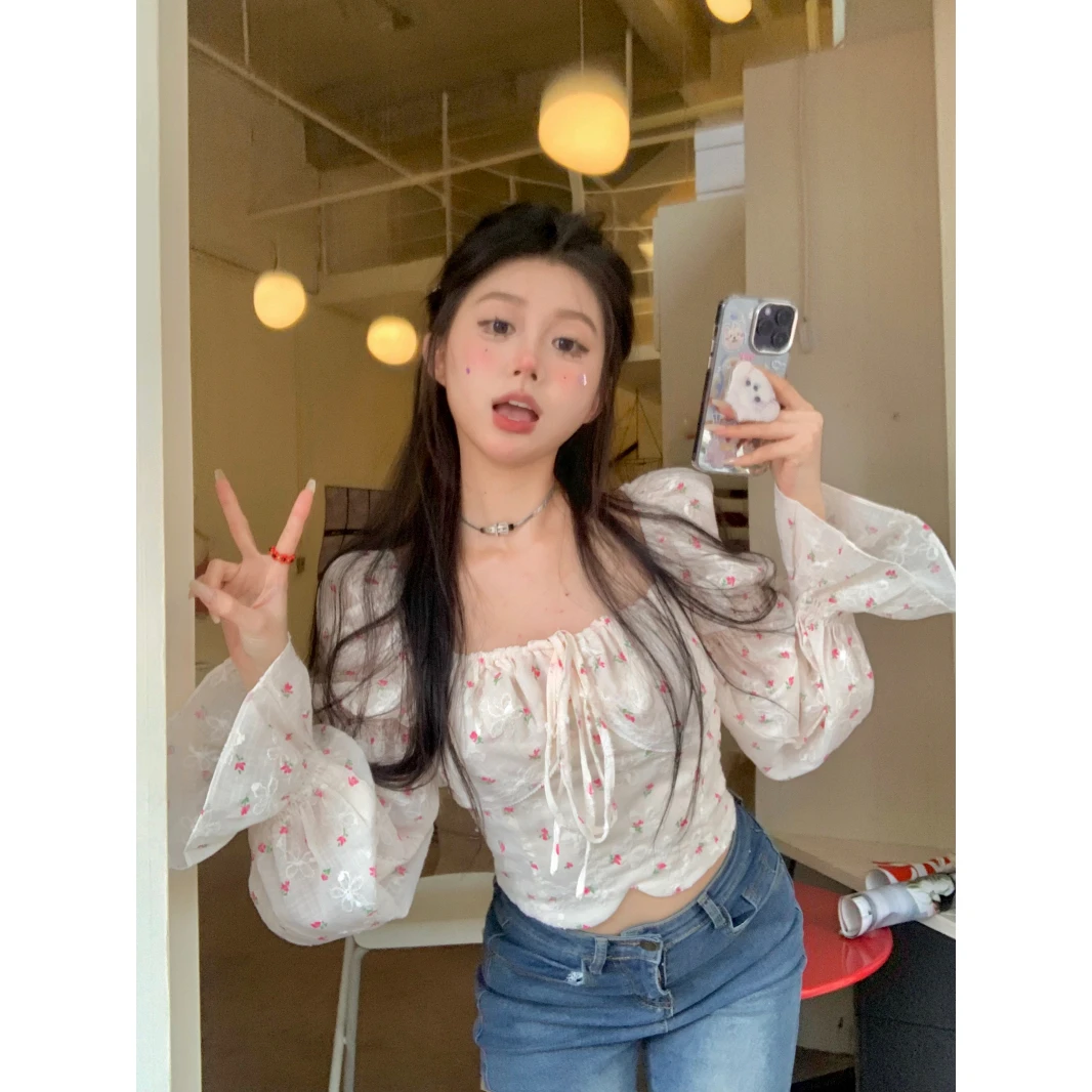实拍实价 红莓不晚 方领碎花衬衫女收腰显瘦设计感小众泡泡袖上衣