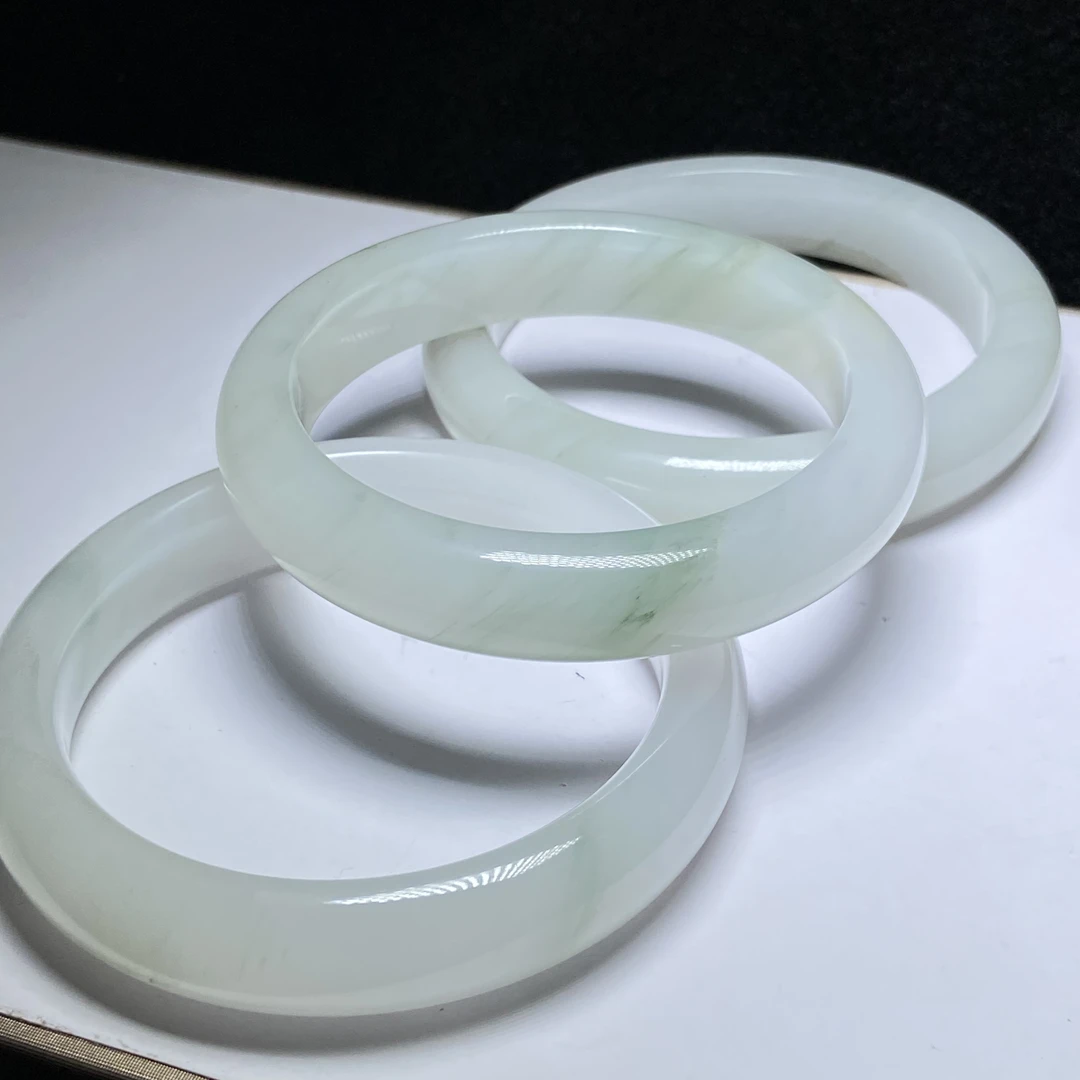 【小北珠宝】石英质玉手镯18-2H150X4【多样性发一件】圈口52-62