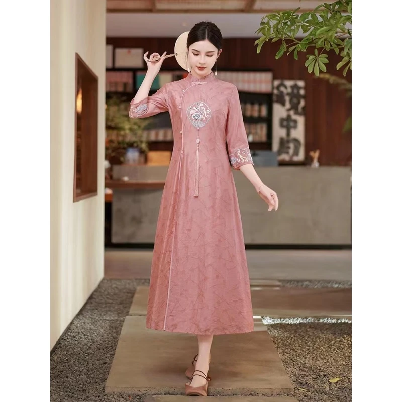 雅思，定位刺绣中国风旗袍气质连衣裙，衣长120左右，S~4XL，A101975