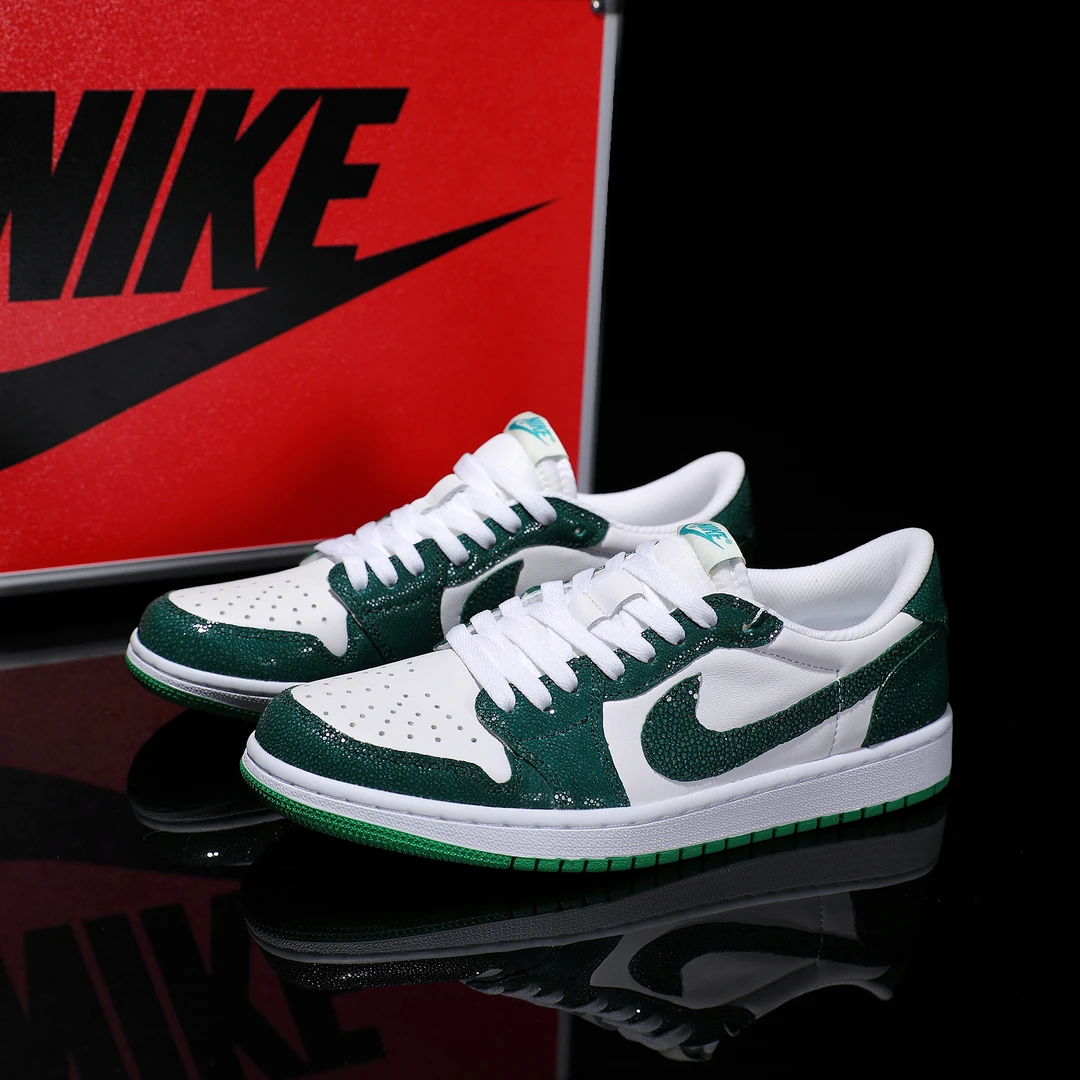 NIKE/耐克NIKE/耐克绿白珍珠鱼皮【定制球鞋】休闲时尚潮流百搭情